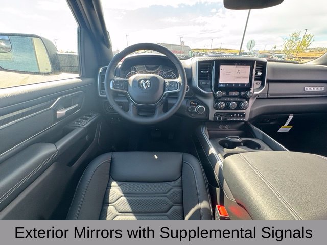 New 2026 RAM 1500 4x4 Crew Cab image 21
