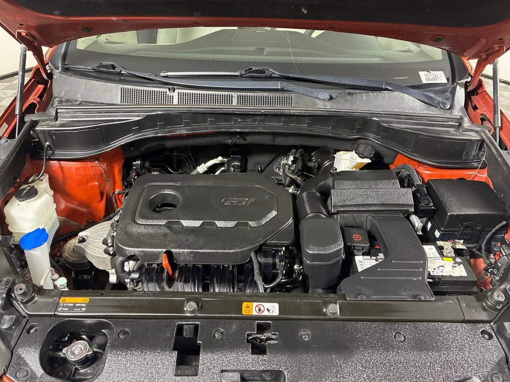 Used 2017 Hyundai Santa Fe Sport image 7