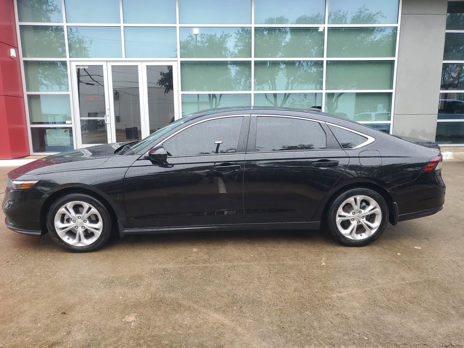 Used 2024 Honda Accord LX image 3