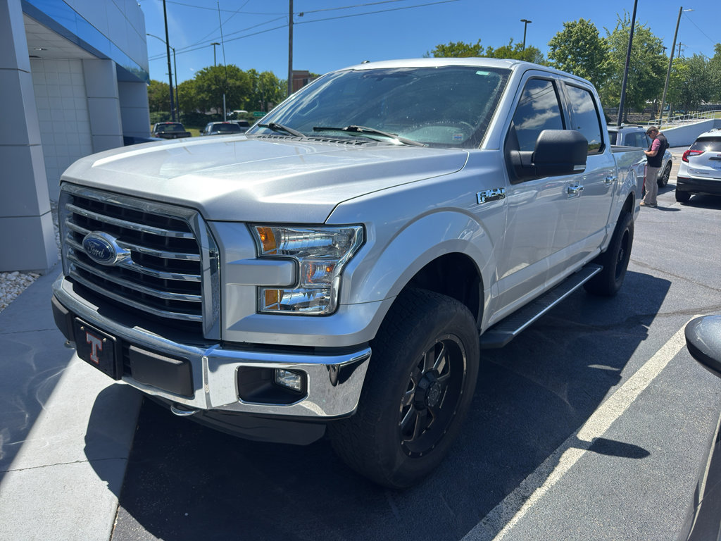 Used 2015 Ford F150 XLT w/ Equipment Group 301A Mid