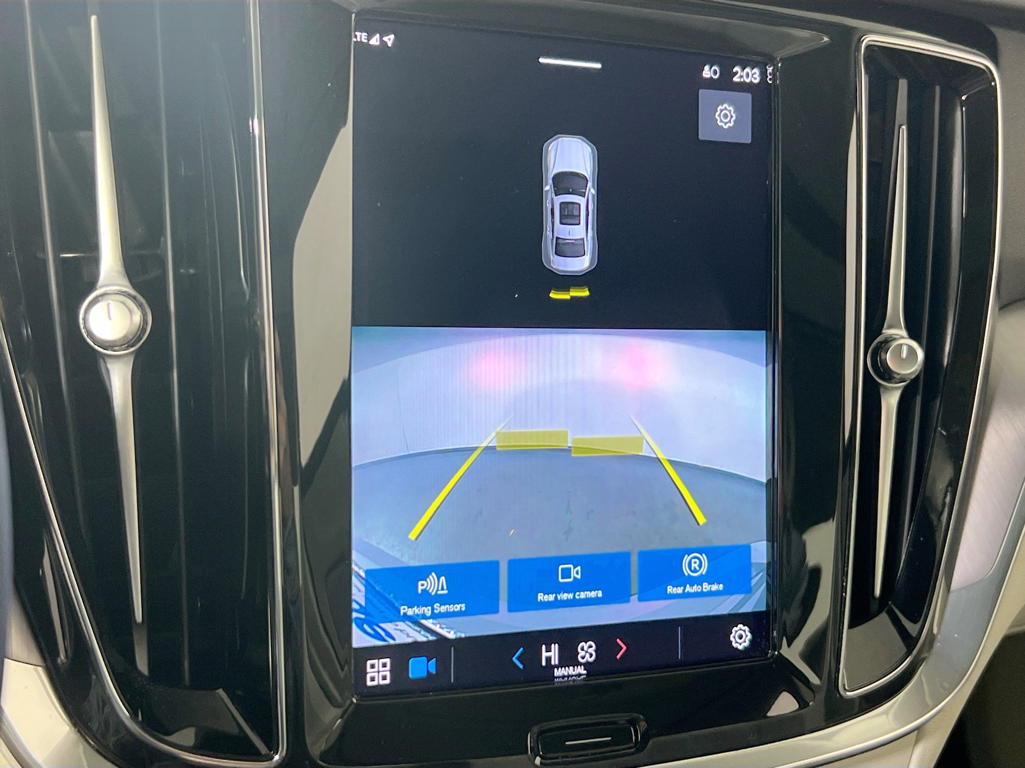 Used 2023 Volvo S60 B5 Core w/ Protection Package Premier image 14