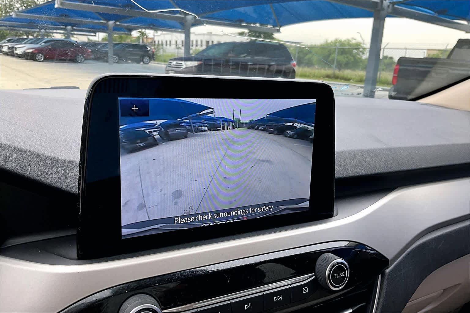 Used 2020 Ford Escape SE FWD image 27
