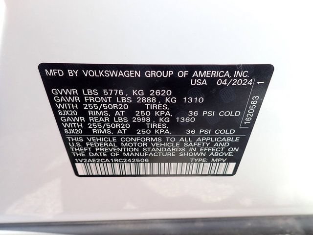 Used 2024 Volkswagen Atlas Cross Sport SEL R-Line AWD/4WD image 14