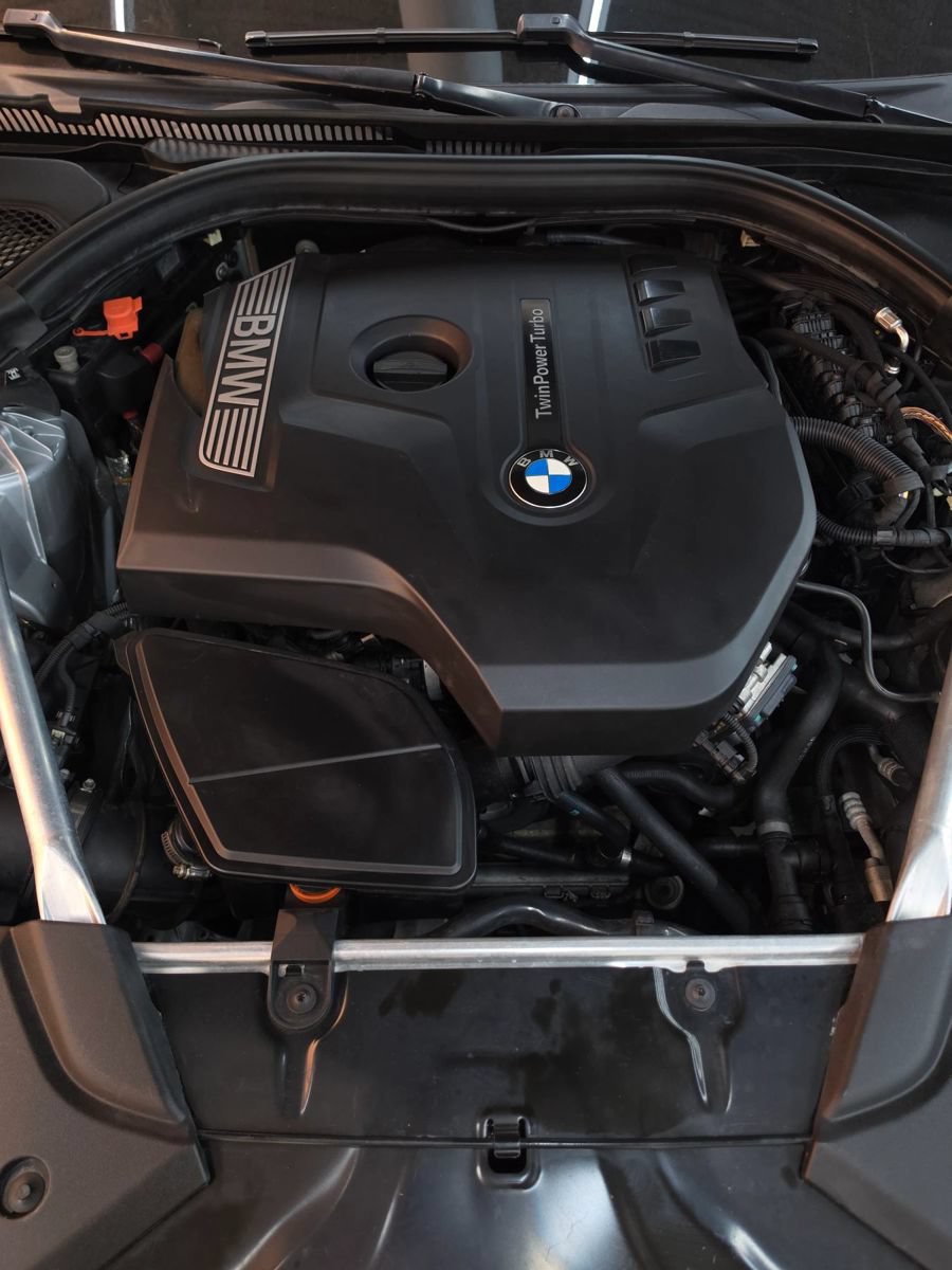 Used 2018 BMW 530i RWD image 23