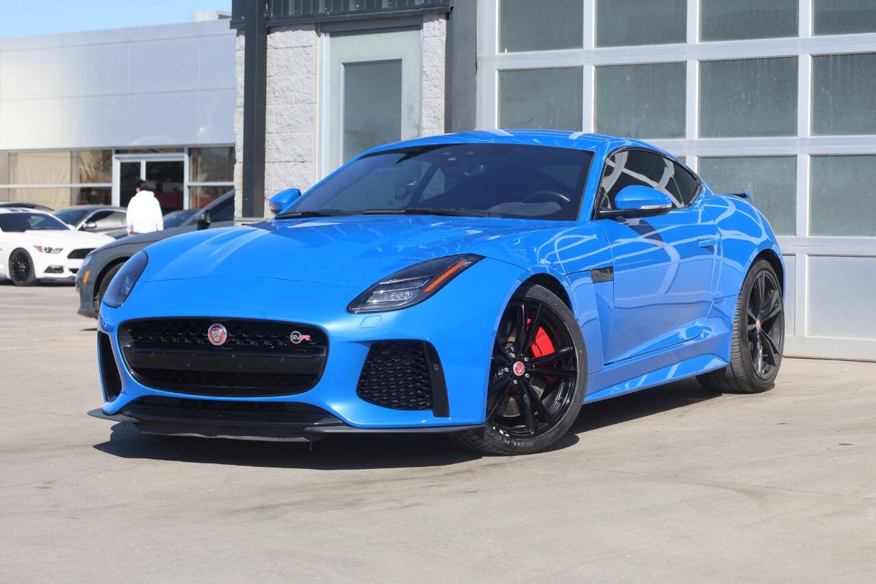 Used 2020 Jaguar F-TYPE SVR image 3