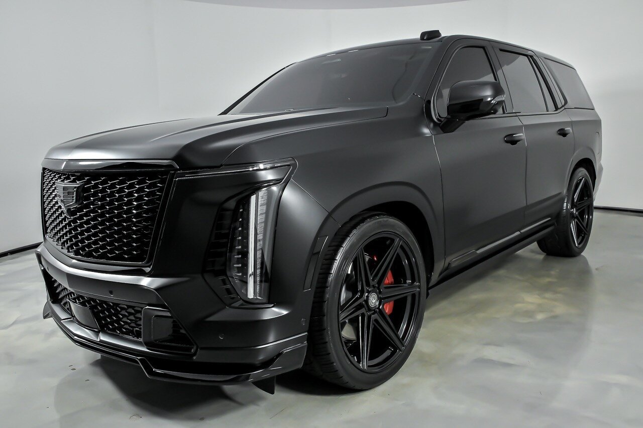 Used 2026 Cadillac Escalade V AWD/4WD image 5