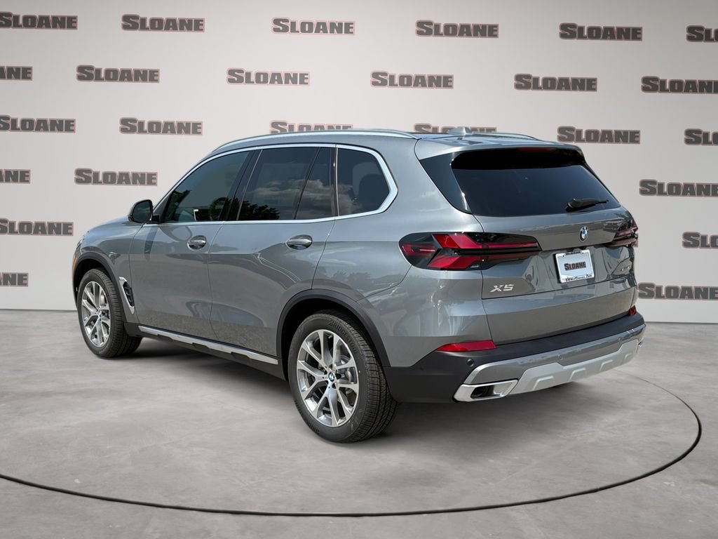 New 2026 BMW X5 xDrive40i w/ Premium Package AWD/4WD image 3