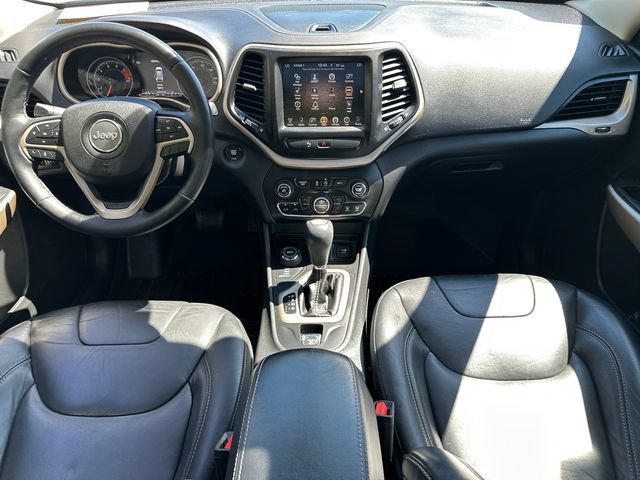 Used 2018 Jeep Cherokee Limited w/ High Altitude Package AWD/4WD image 20
