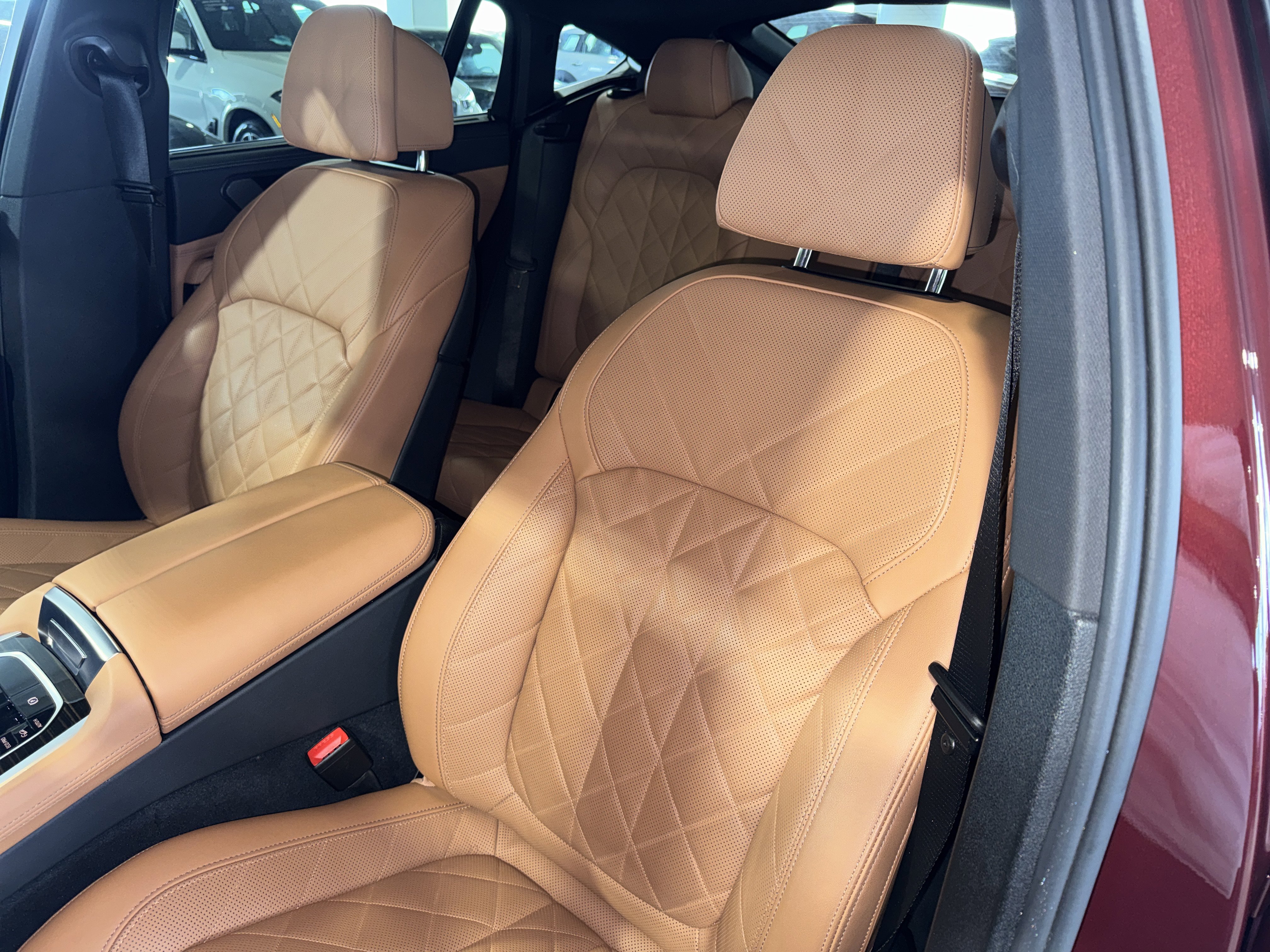 Certified 2025 BMW X6 xDrive40i image 33