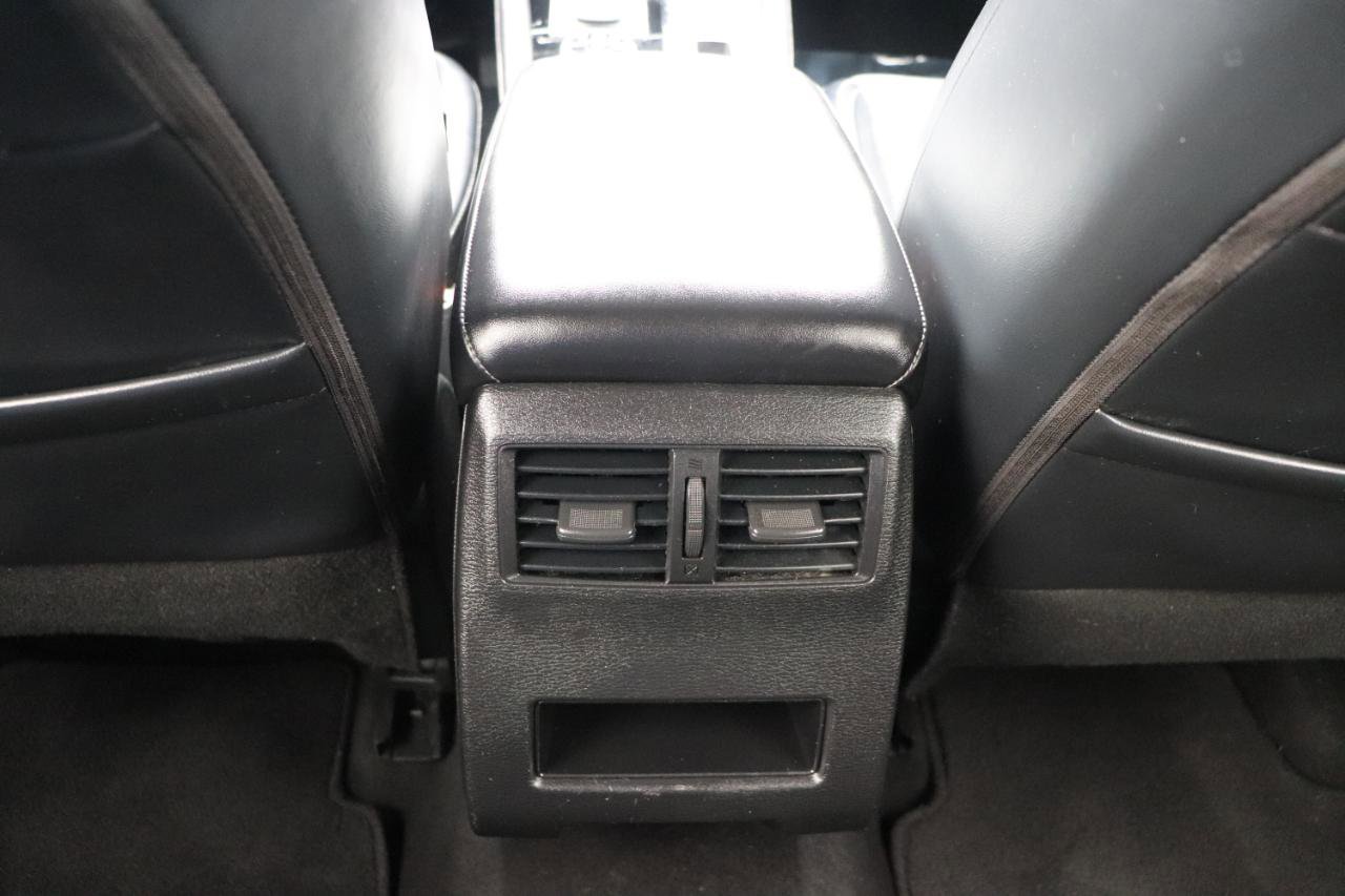 Used 2024 Mitsubishi Outlander AWD image 22