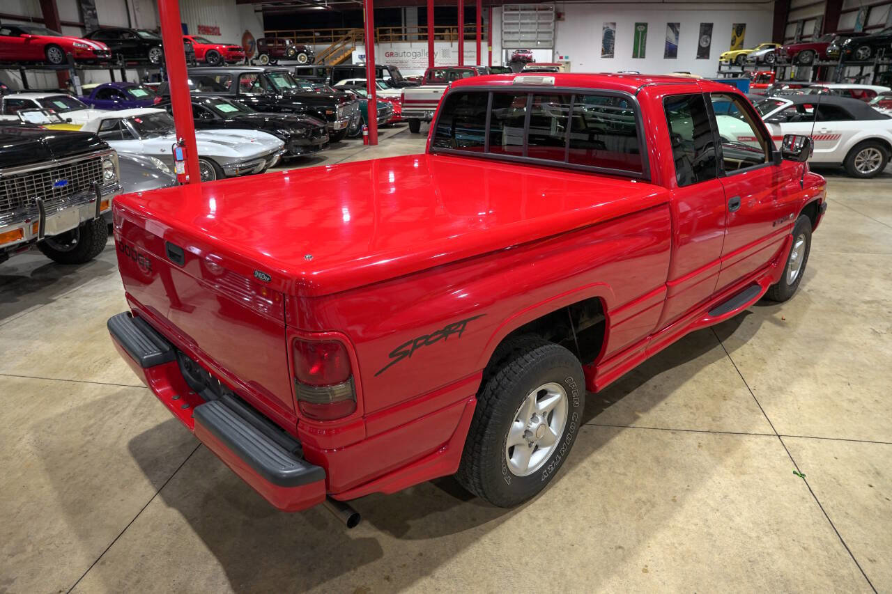 Used 1997 Dodge Ram 1500 Truck 2WD Club Cab image 16