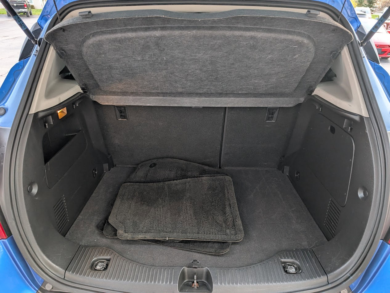 Used 2016 Buick Encore Sport Touring image 13