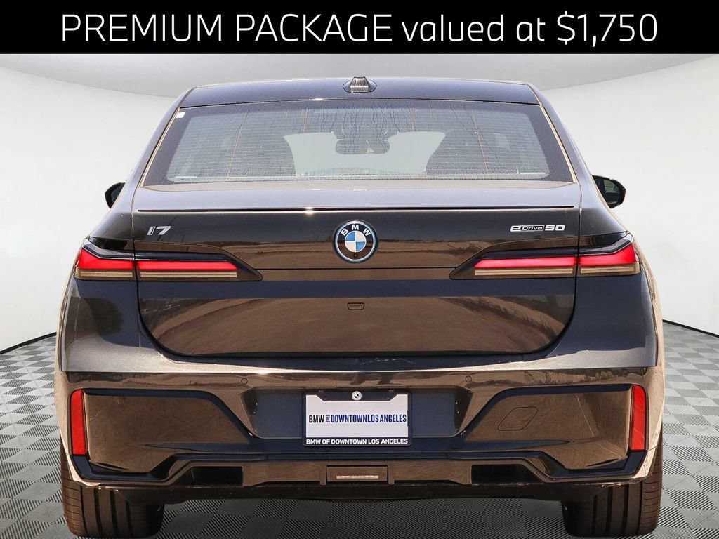 New 2026 BMW i7 eDrive50 w/ M Sport Package RWD image 5