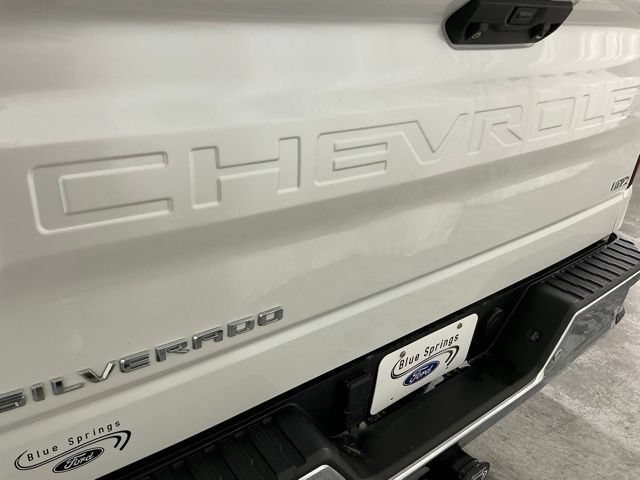 Used 2023 Chevrolet Silverado 1500 LTZ w/ LTZ Premium Package AWD/4WD image 6