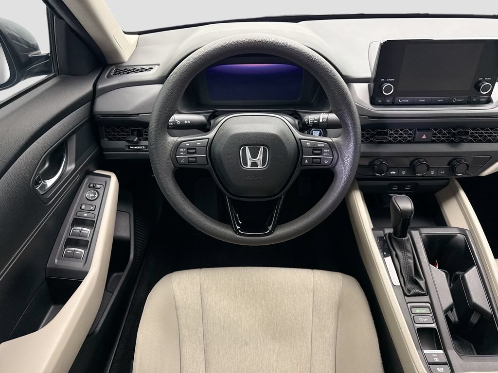 Used 2023 Honda Accord LX image 10