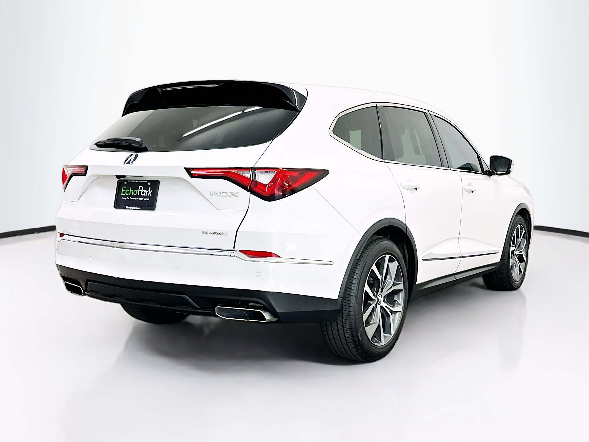 Used 2023 Acura MDX SH-AWD w/ Technology Package image 9
