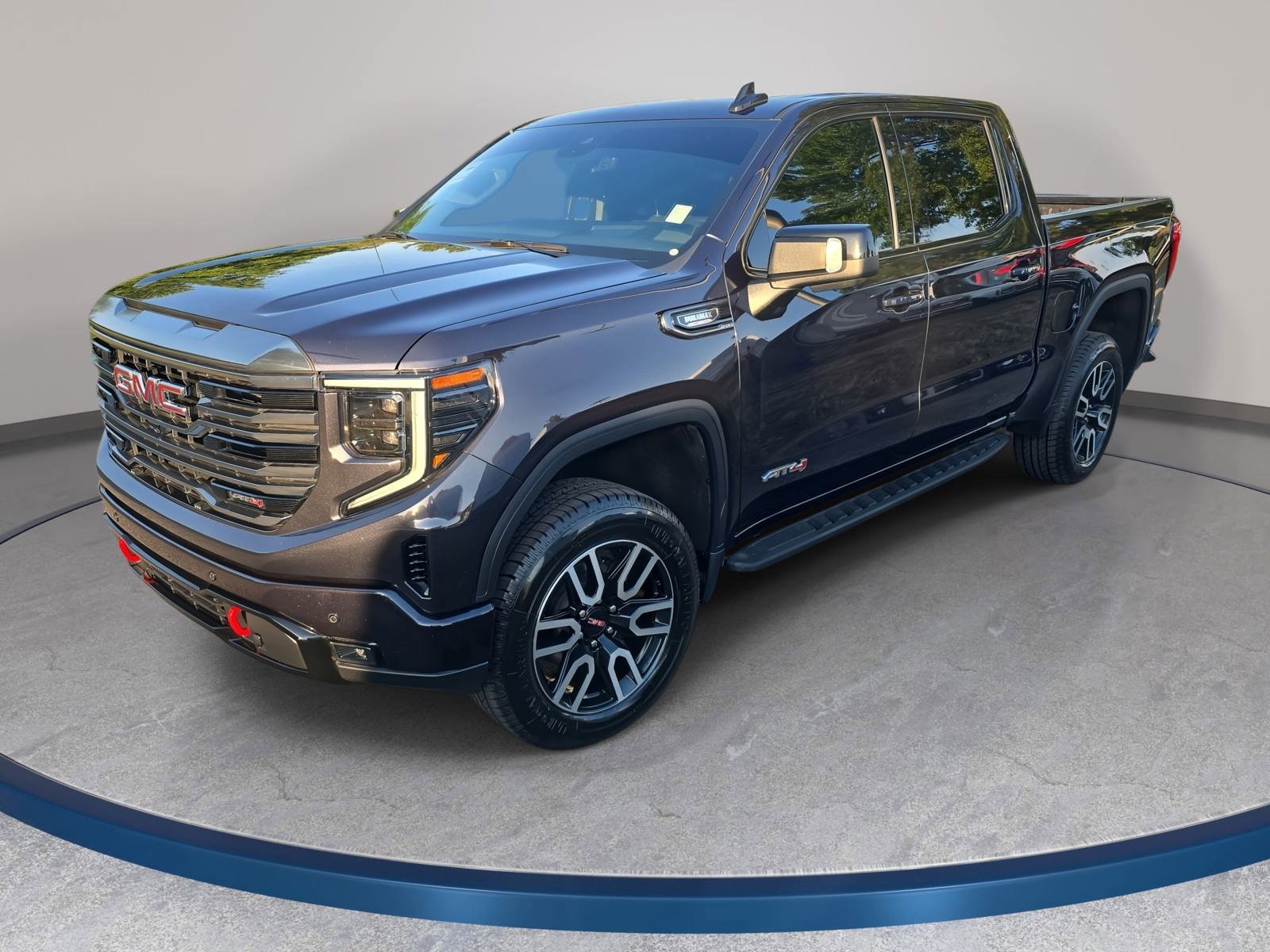 Used 2024 GMC Sierra 1500 AT4 w/ Technology Package