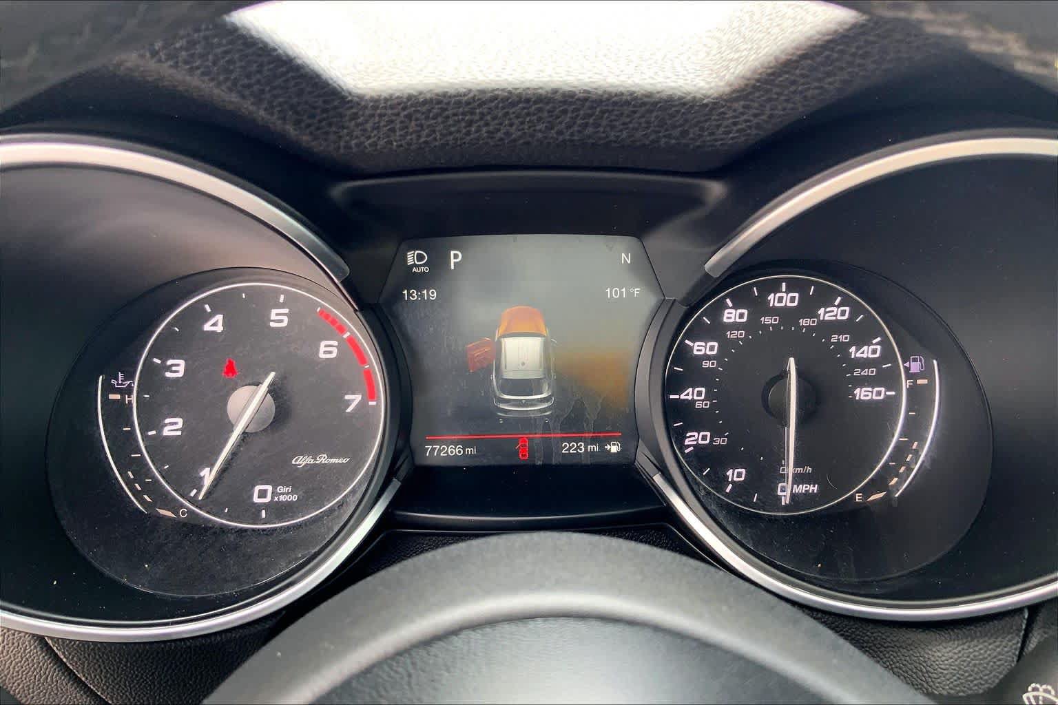 Used 2018 Alfa Romeo Stelvio Ti Sport AWD/4WD image 26