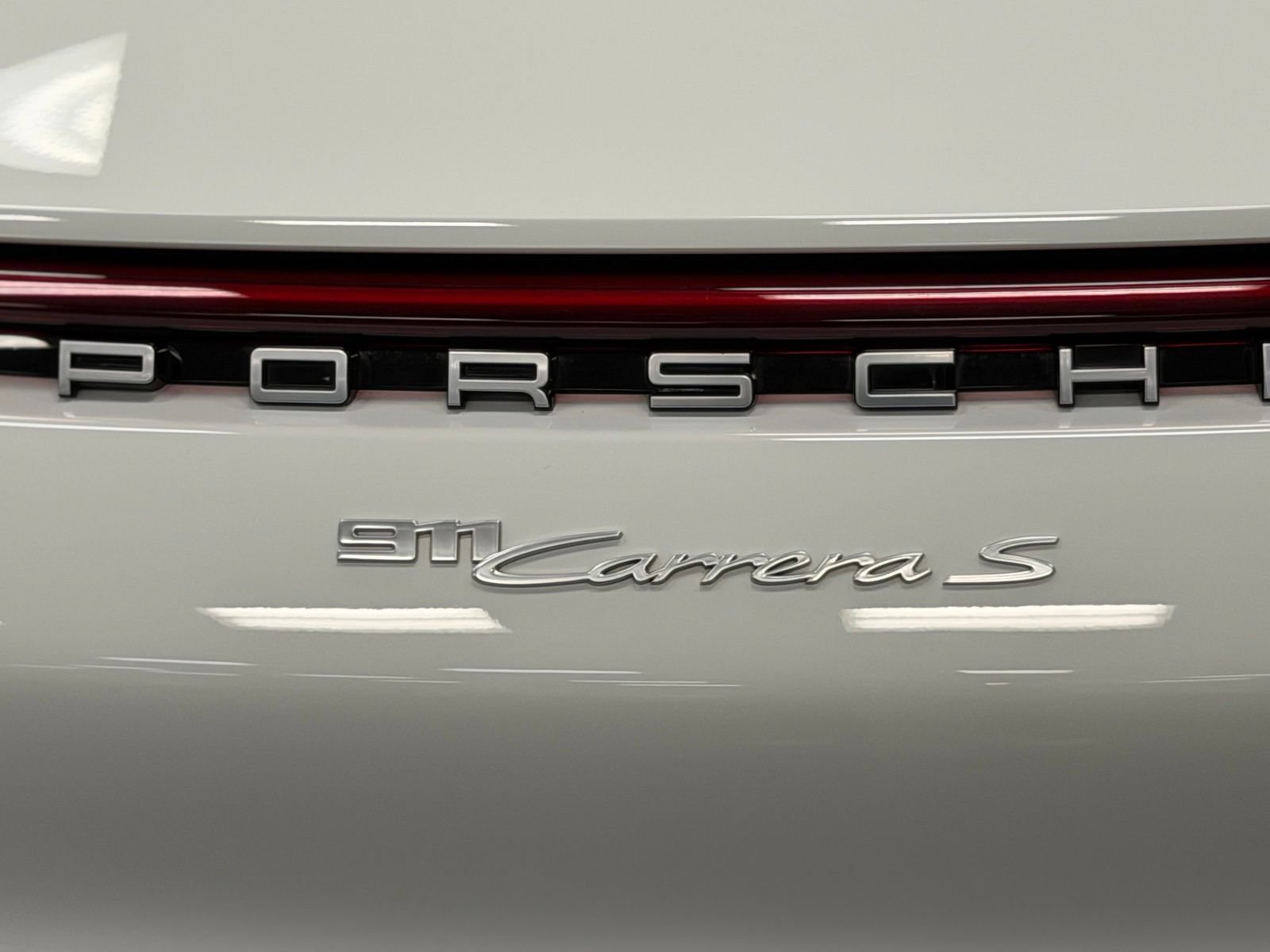Used 2020 Porsche 911 Carrera S w/ Sport Package RWD image 16