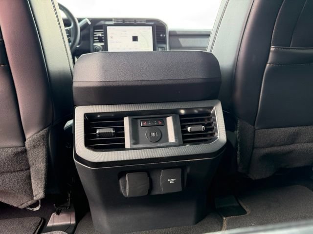 Used 2023 Ford F450 Platinum w/ FX4 Off-Road Package AWD/4WD image 27