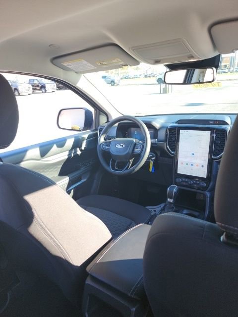 New 2025 Ford Ranger XLT w/ Equipment Group 301A High image 28