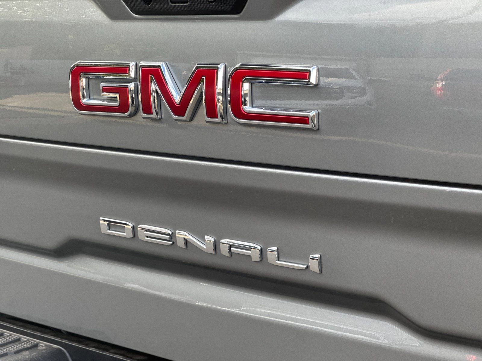 New 2026 GMC Sierra 1500 Denali w/ Technology Package image 32