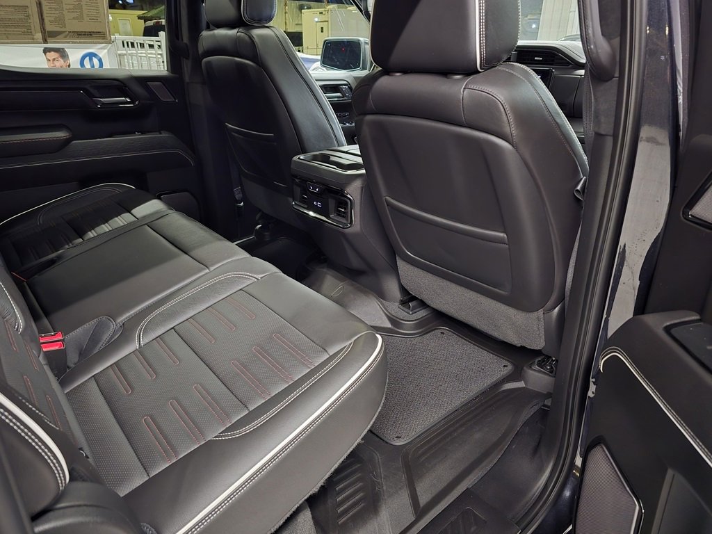 Used 2023 GMC Sierra 1500 AT4X image 40