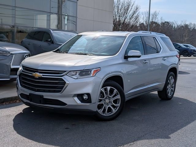 Used 2020 Chevrolet Traverse Premier image 2