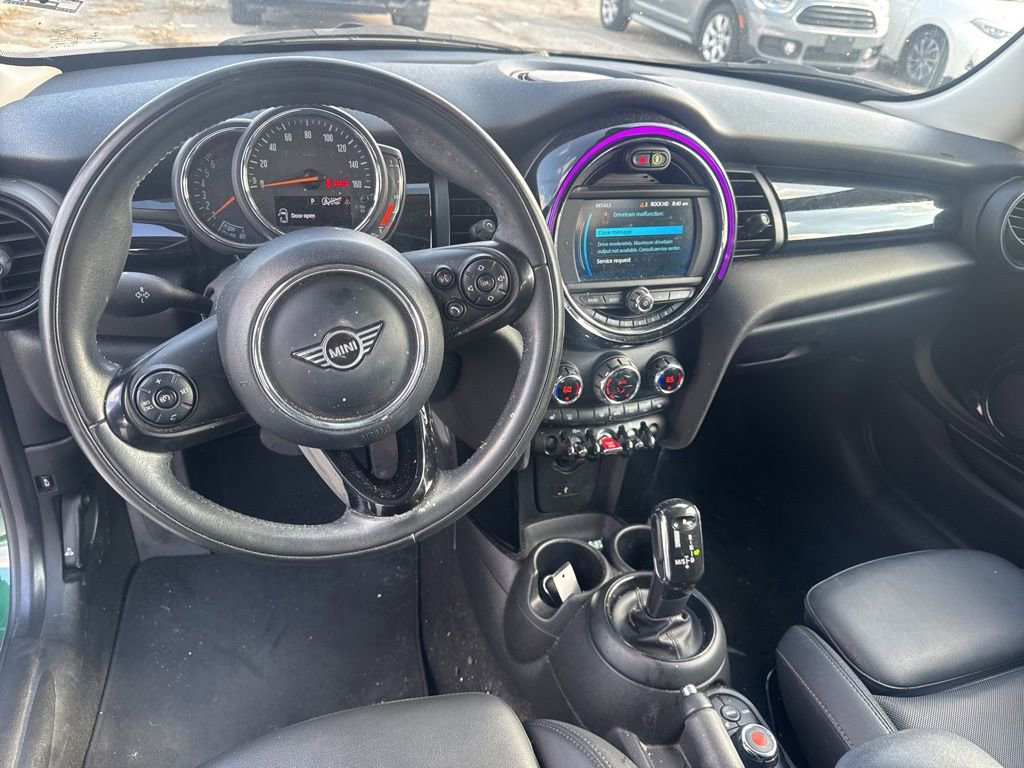 Used 2021 MINI Cooper 2-Door Hardtop FWD image 14