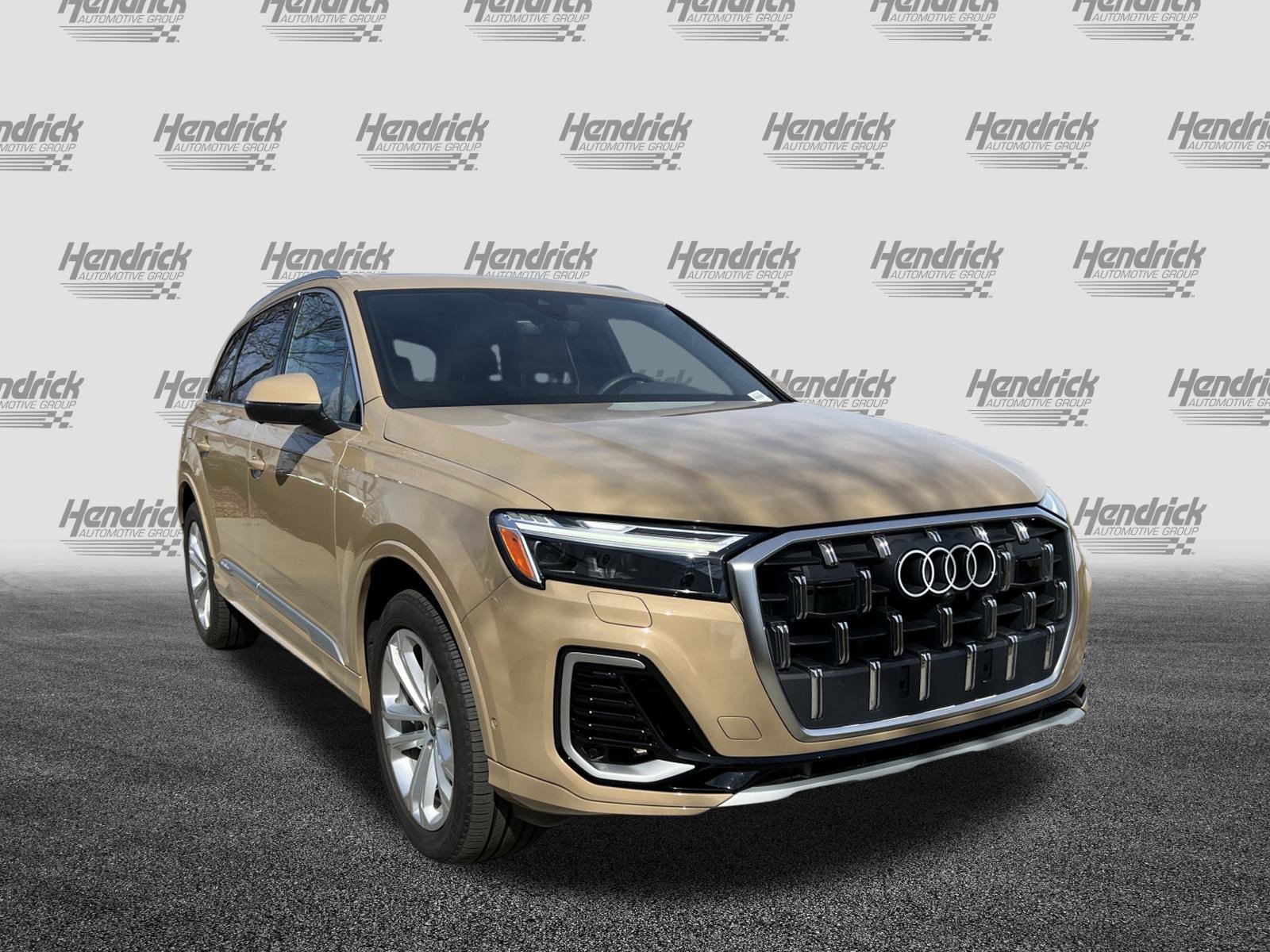 Used 2025 Audi Q7 3.0T Premium Plus w/ Premium Plus Package image 2