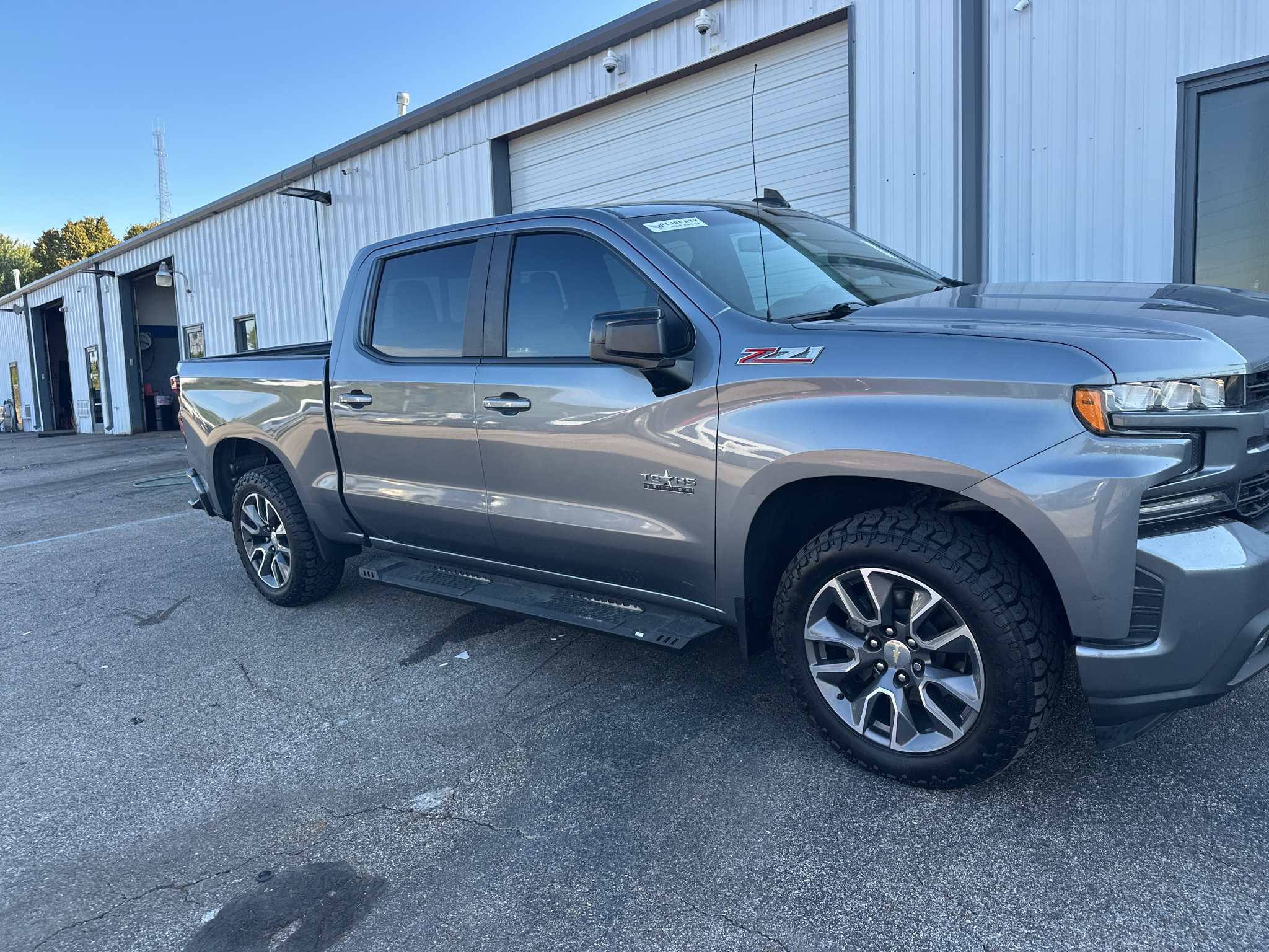 Used 2020 Chevrolet Silverado 1500 RST w/ Texas Edition AWD/4WD image 1