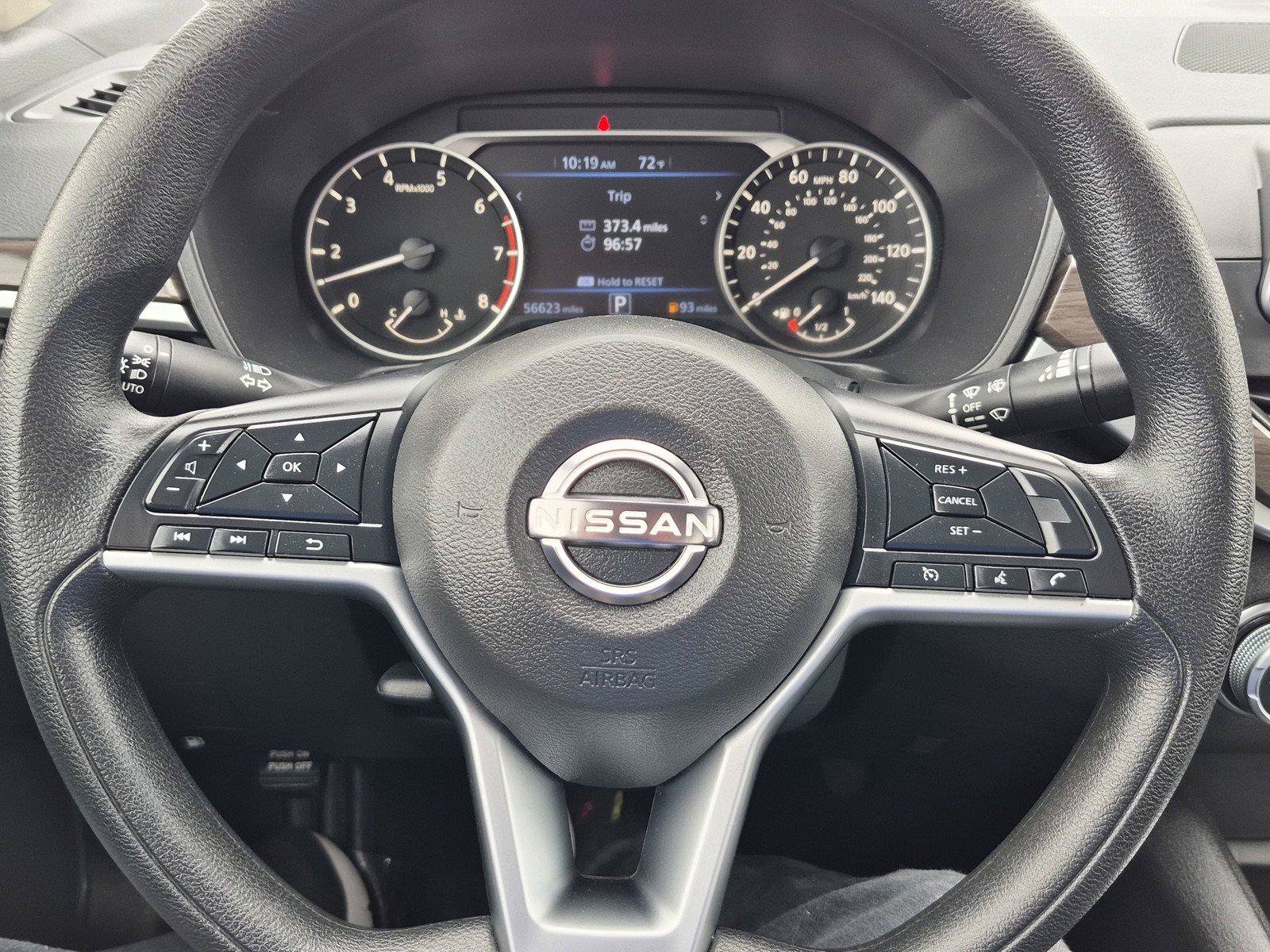 Used 2025 Nissan Altima 2.5 SV FWD image 24