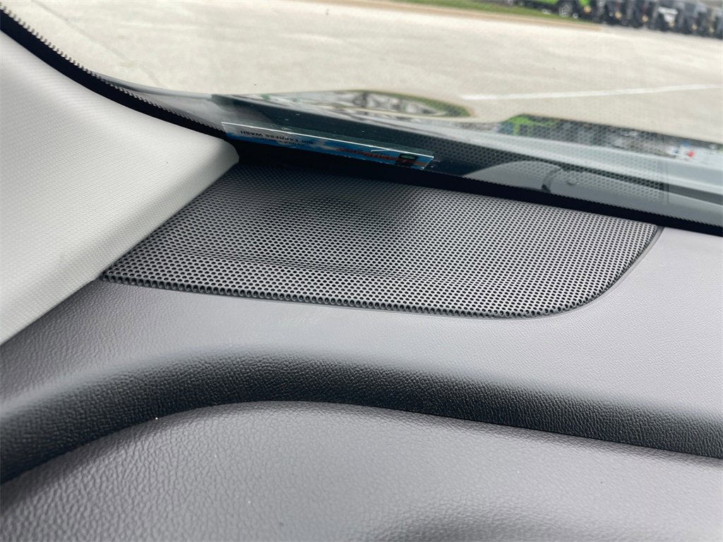 Used 2018 GMC Terrain SLT w/ Preferred Package image 26