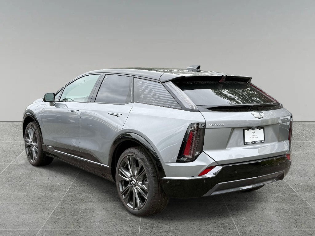 New 2027 Cadillac Optiq Premium Sport w/ LPO, Floor Liner Package AWD/4WD image 14