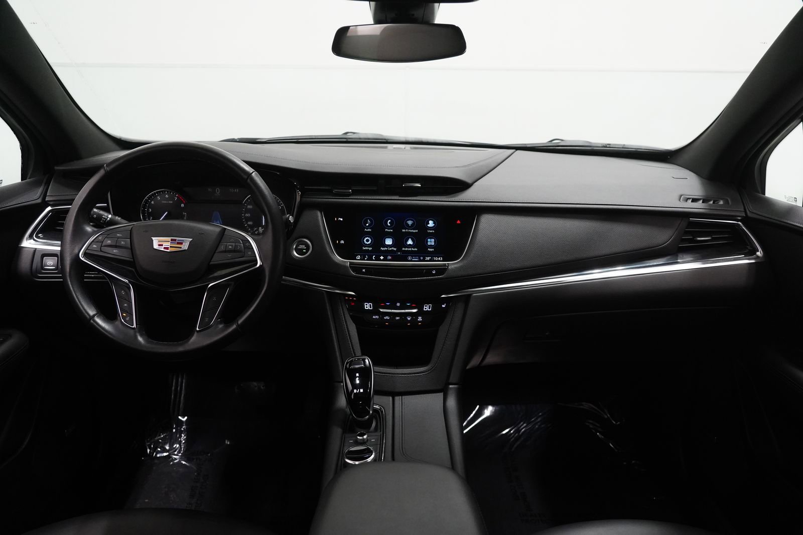 Used 2022 Cadillac XT5 Premium Luxury w/ LPO, Floor Liner Package image 16