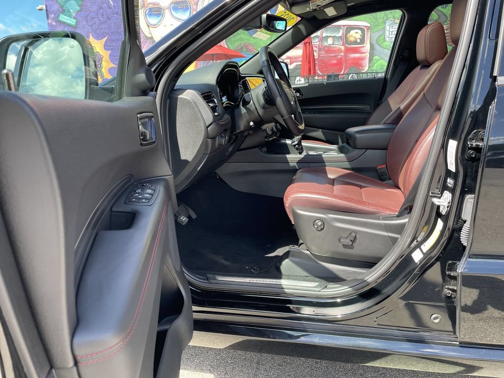 Used 2025 Dodge Durango R/T AWD/4WD image 14