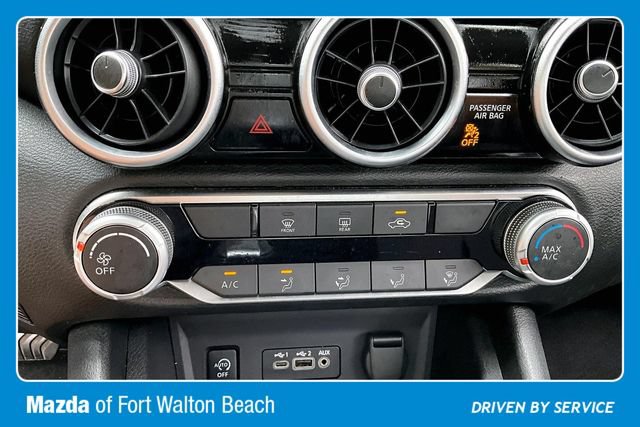 Used 2024 Nissan Sentra SV FWD image 25