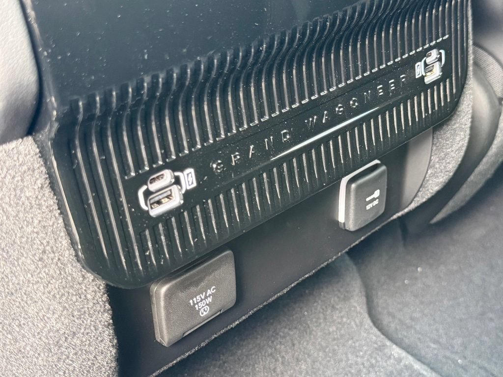 New 2026 Jeep Grand Wagoneer L Summit AWD/4WD image 37