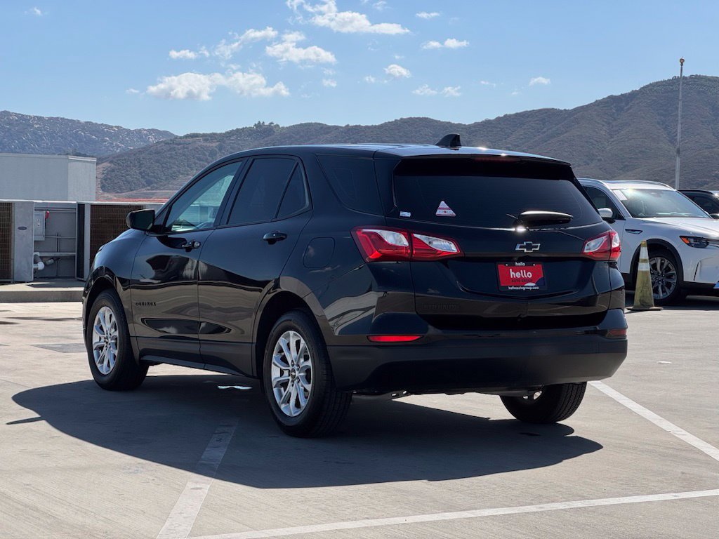 Used 2019 Chevrolet Equinox LS w/ LPO, Blackout Package FWD image 37