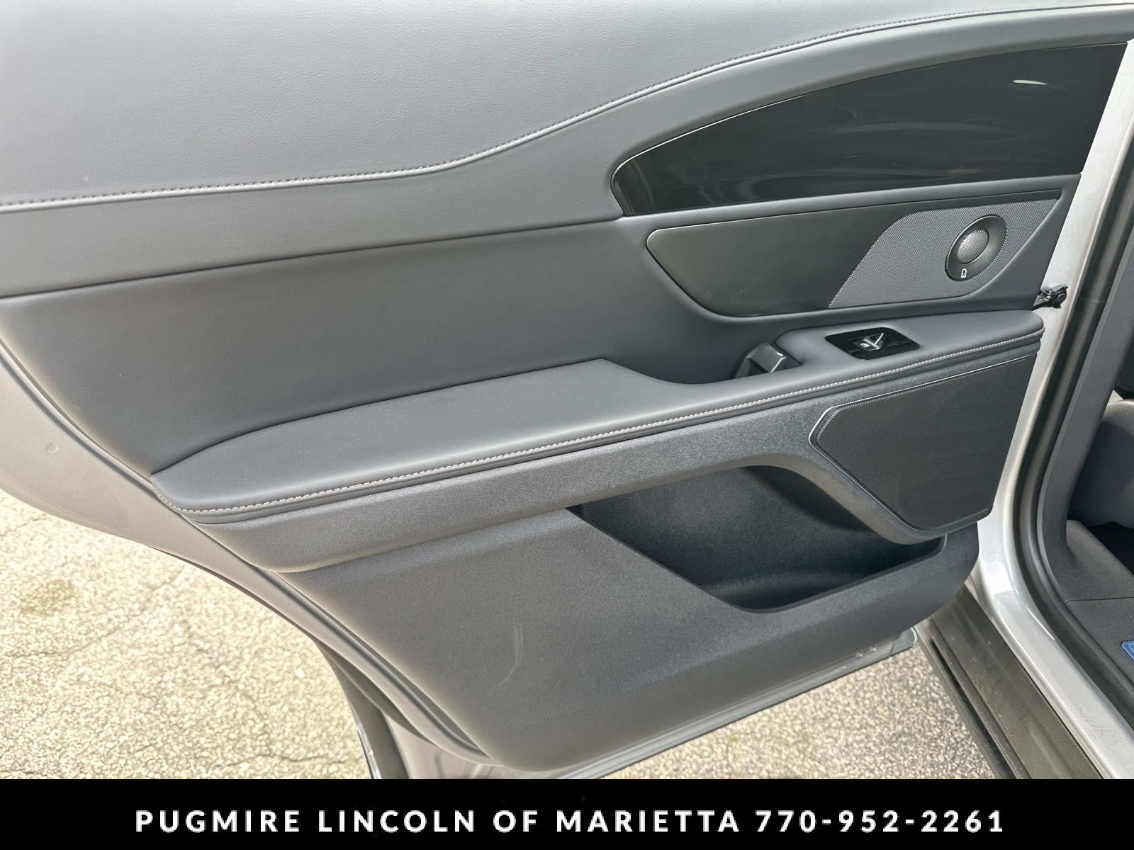 New 2026 Lincoln Nautilus Premier w/ Equipment Group 102A AWD/4WD image 12