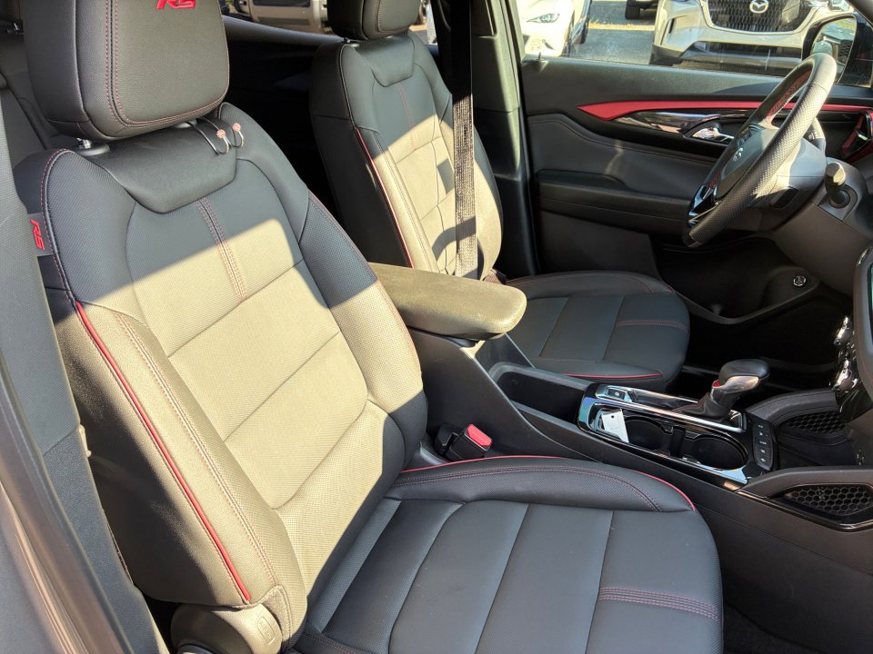 Used 2026 Chevrolet TrailBlazer RS w/ Convenience Package FWD image 28