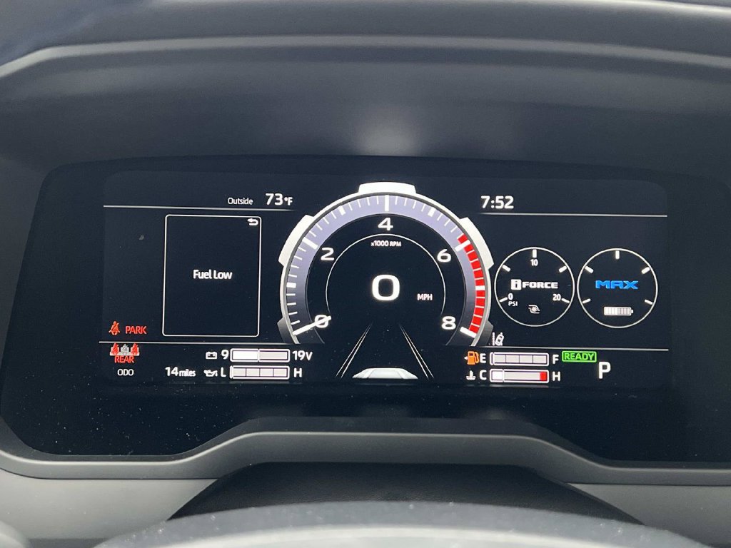 New 2026 Toyota Tundra Platinum AWD/4WD image 31