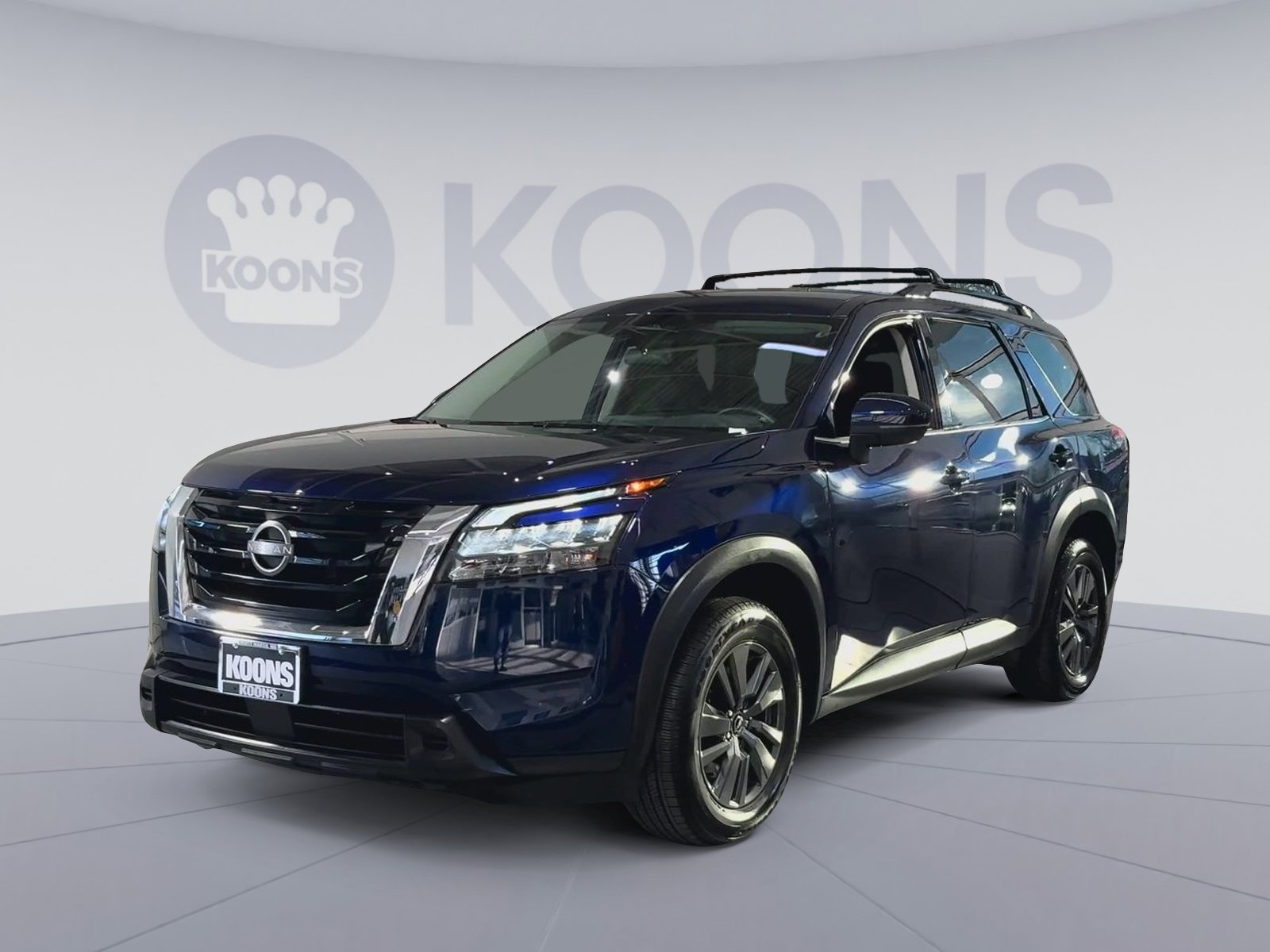 Used 2023 Nissan Pathfinder SV w/ Cargo Package image 5