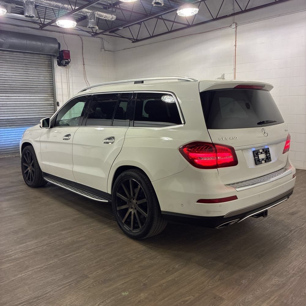 Used 2018 Mercedes-Benz GLS 450 4MATIC image 8