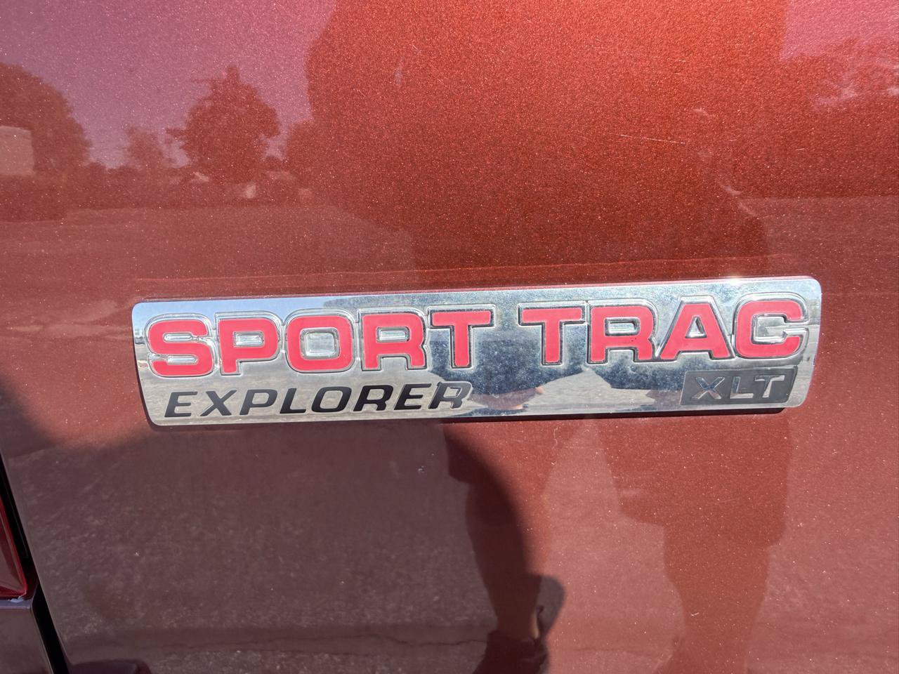 Used 2010 Ford Explorer Sport Trac XLT AWD/4WD image 11