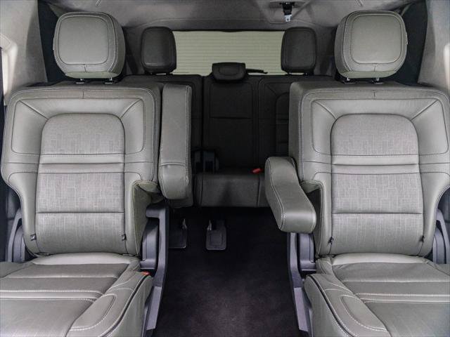 New 2023 Lincoln Navigator L Black Label AWD/4WD image 18