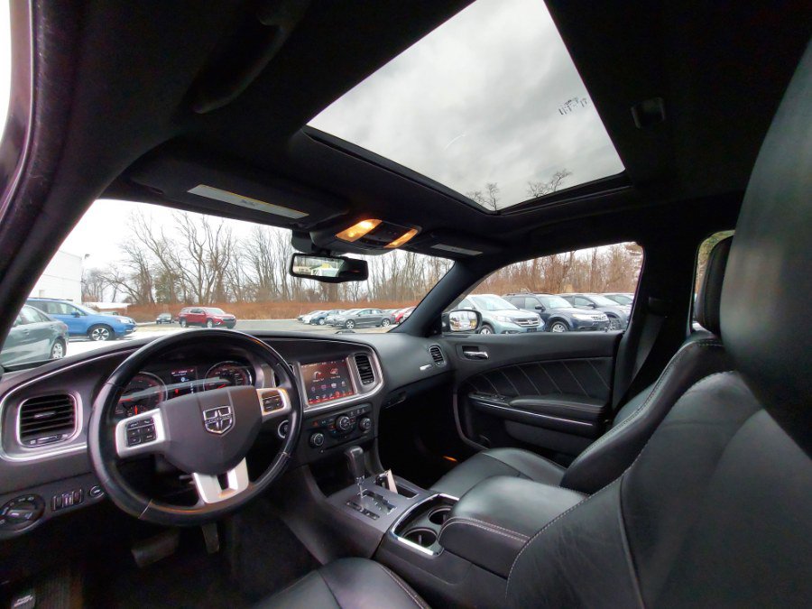 Used 2014 Dodge Charger R/T image 16