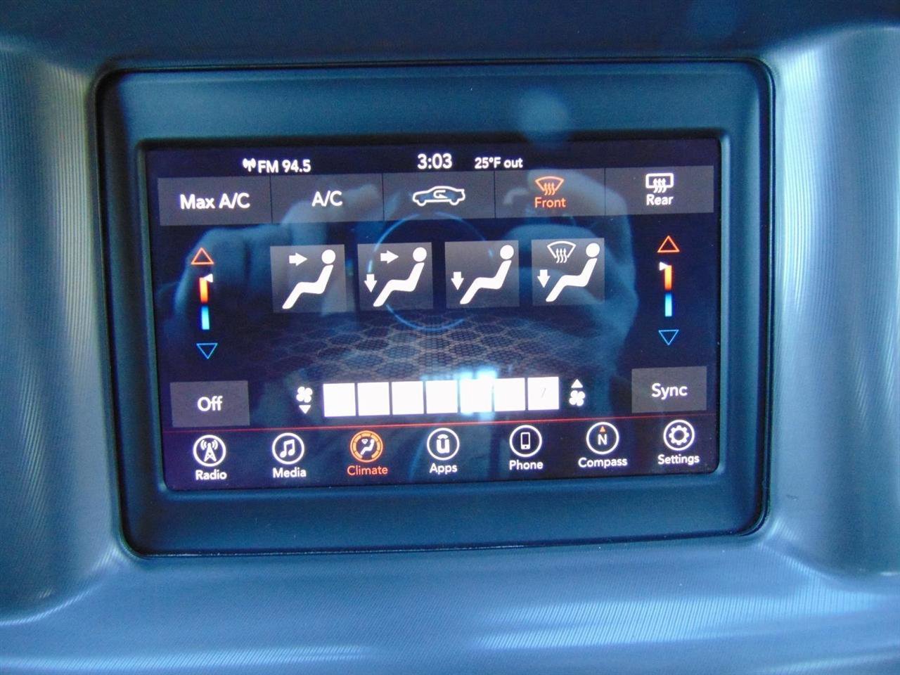 Used 2022 Dodge Charger SXT image 23