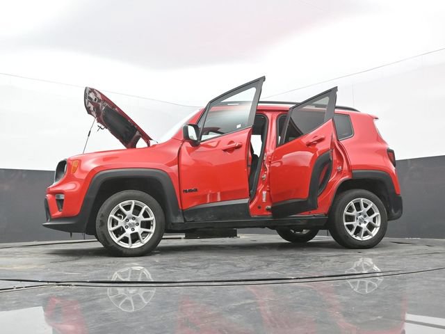 Used 2023 Jeep Renegade Latitude w/ Premium Group AWD/4WD image 67
