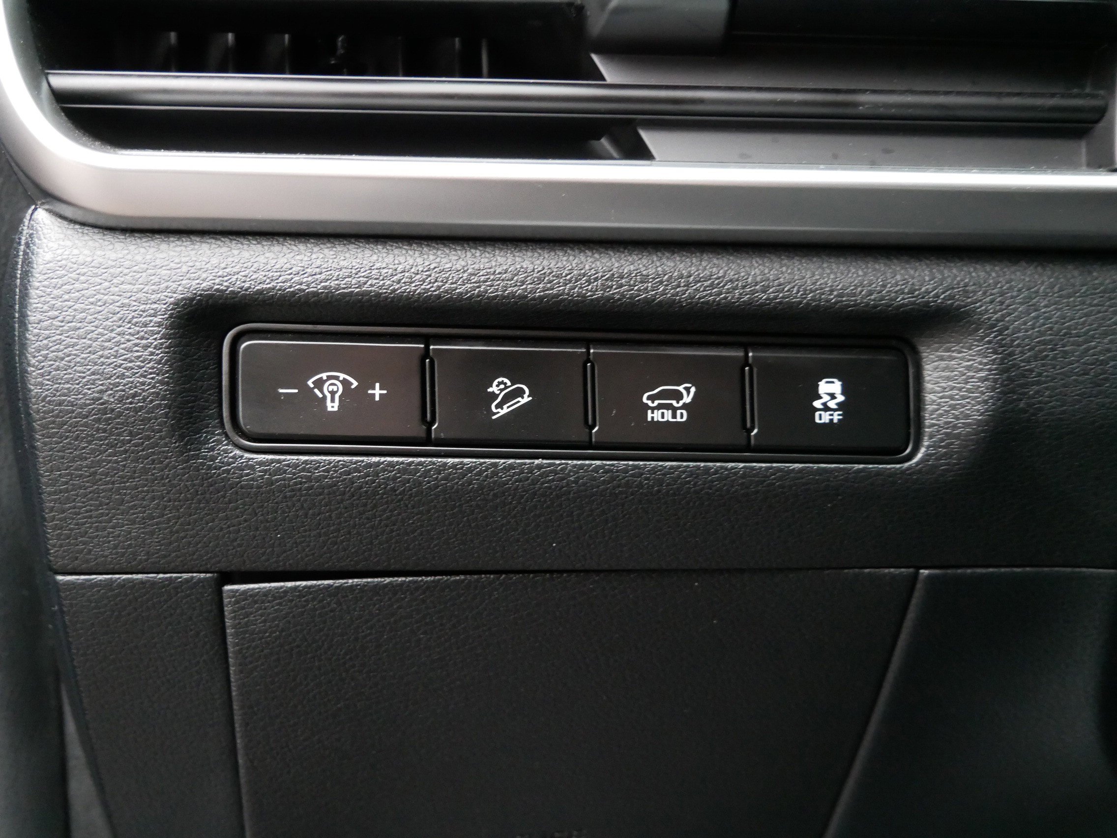 Used 2025 Kia Telluride S image 16